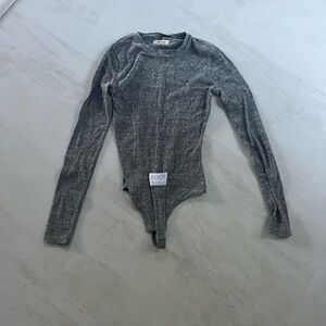 Madewell crew neck thong body suit size XXS grey